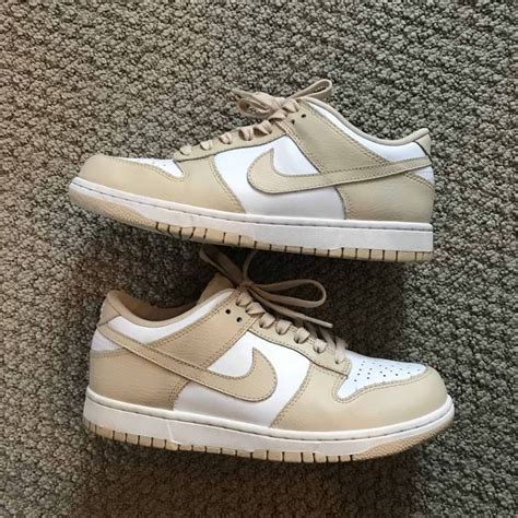 nike dunk low white oatmeal